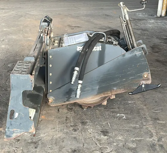 Implemento Fresadora De Asfalto Bobcat 14pol. Semi Nova 2018