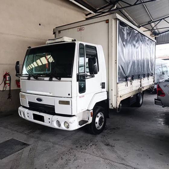 Ford Cargo 915e Con Caja Sider