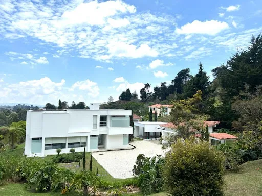Casas En Venta Sajonia 743-6392