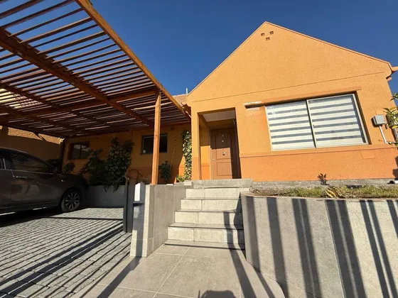 Arriendo Casa Alto Macul Entrega Junio  (102366)