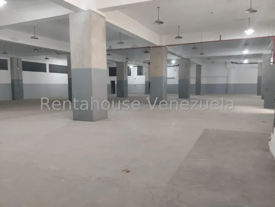 Galpón-depósito En Alquiler En Mariche Con Acceso Independiente 24/7 Y Capacidad Para Camiones Hasta 750. Cda 25-3111