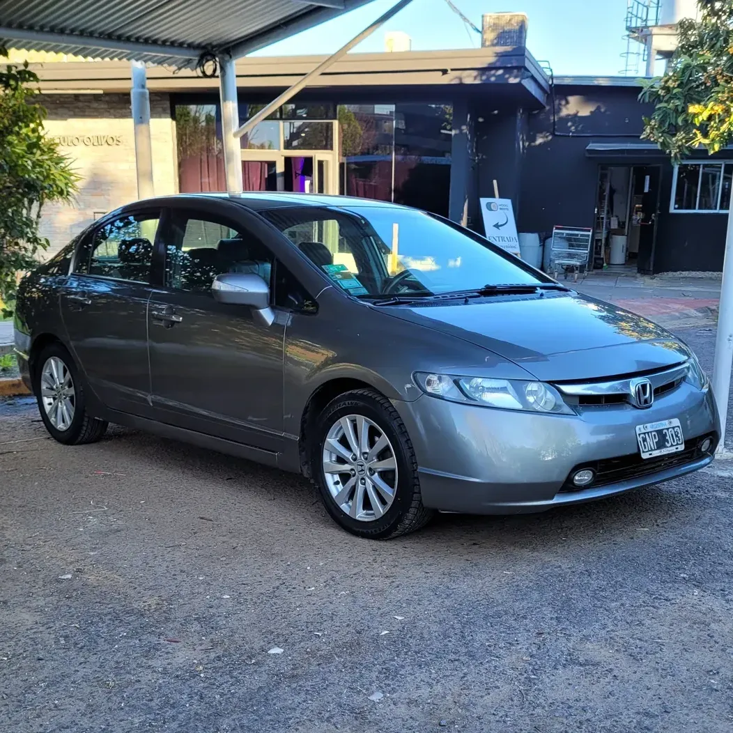 Honda Civic 1.8 Exs At