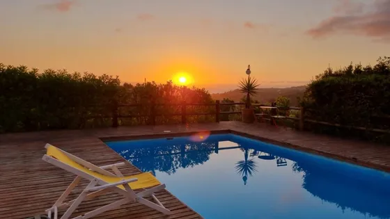 Cómoda Y Práctica Casa En Venta En Condominio Con Vista