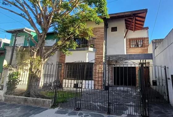 Ph 6 Amb C/balcón, Patio Y Parrilla; Apto Crédito!