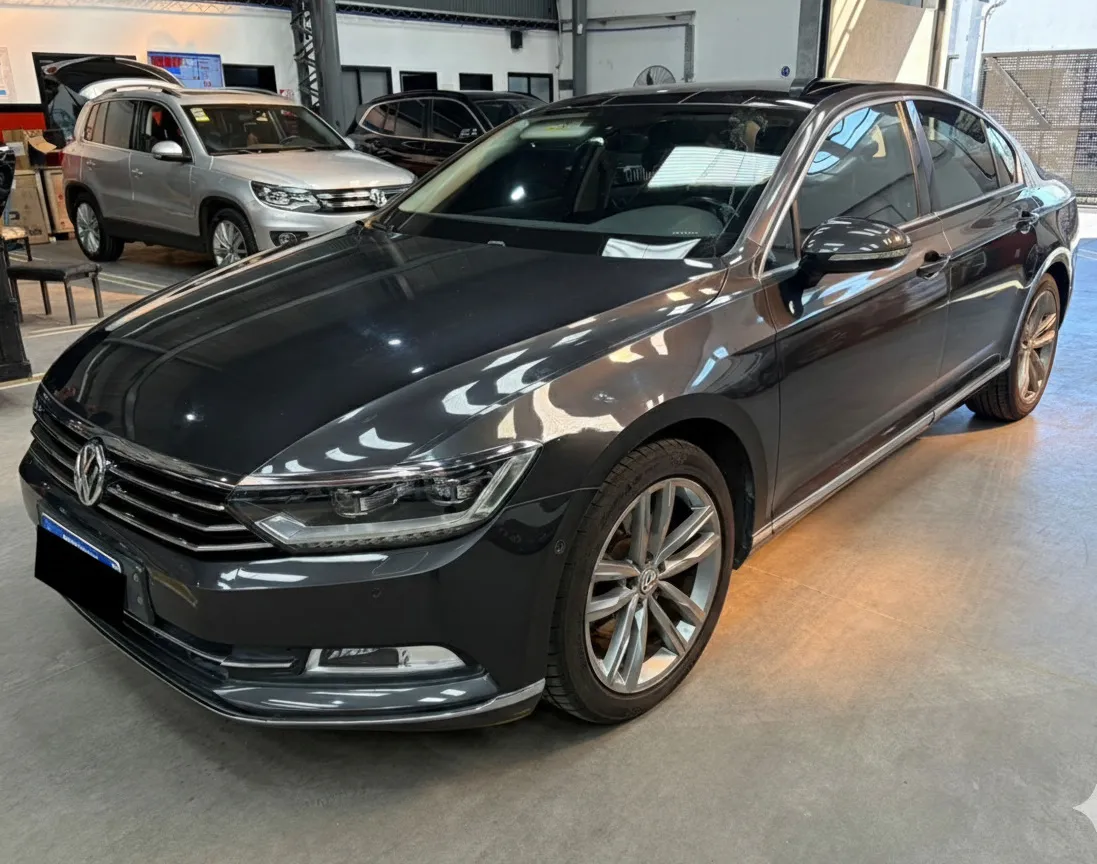 Volkswagen Passat Highline