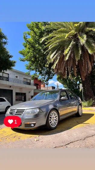Volkswagen Bora 1.8 Highline T Tiptronic Cuero