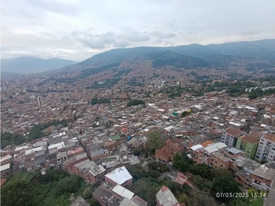 Vendo Apartamento En Ciudadela Antares En Medellín De 37 M², Piso 20