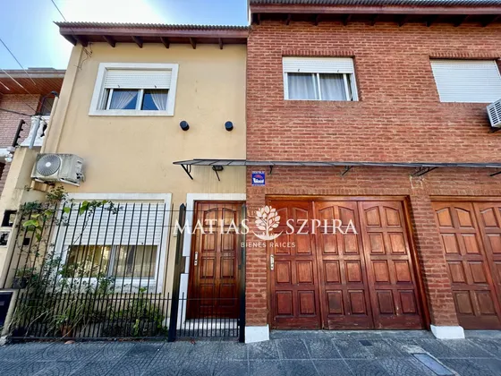 Venta De Casa 4 Ambientes En Wilde, Avellaneda.