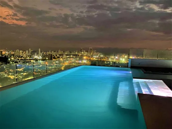 Impresionante Apartamento Terraza Vista Al Mar Renta Por Noches