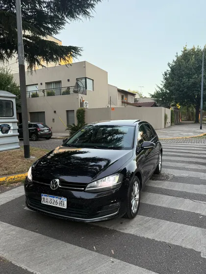 Volkswagen Golf 1.4 Highline Tsi Dsg