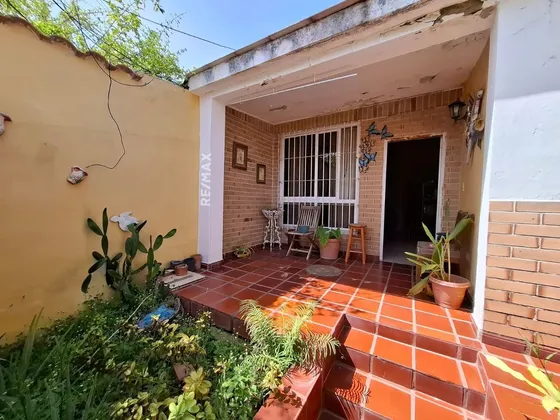 Re/max 2 Mil Vende Casa En Urbanizacion La Fundacion Margarita, Isla De Margarita.