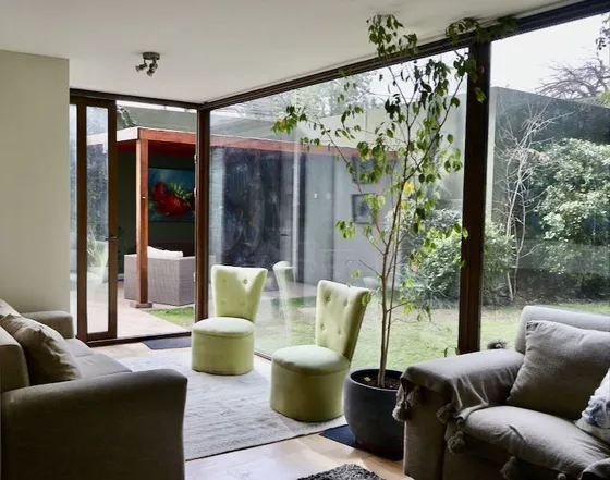 1 Piso Con Jardín Privado De 200 Mts Metro Colón/alcántara