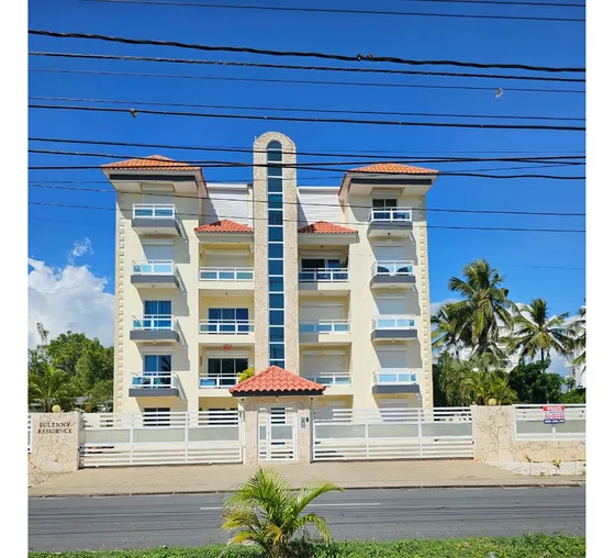Alquilo Apto. De Tres Habitaciones En Juna Dolio A 60 Metro De La Playa