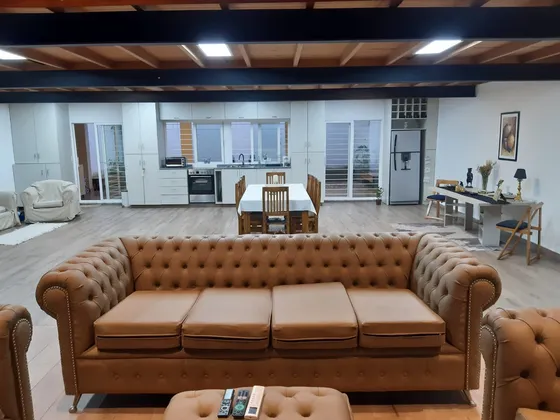 Ph En Venta 4 Ambientes, En San Isidro 