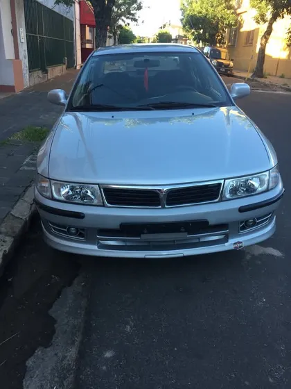 Mitsubishi Lancer 1.5 Glxi Hatchback