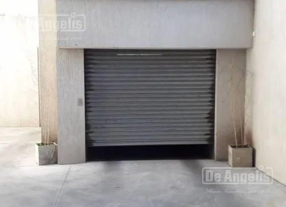Cochera Con Elevador En Venta