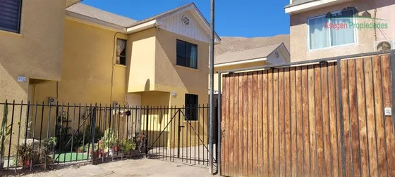 Casa En Arriendo De 3 Dorm. En Copiapó