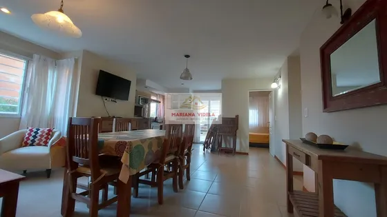 Departamento En Alquiler Anual. 3 Dormitorios. Mar De Ostende. Pb 1.