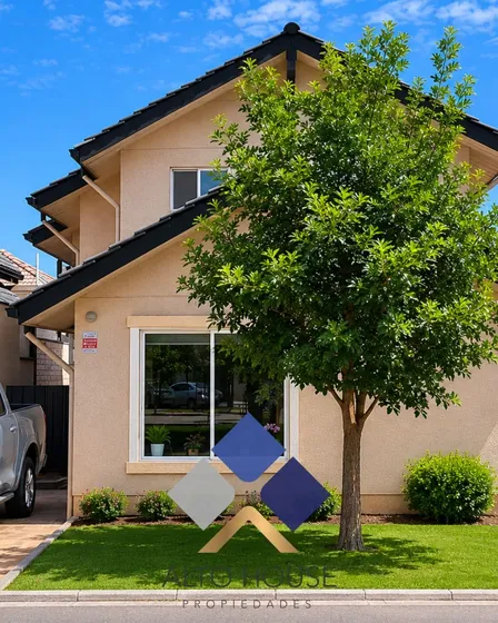 Casa En Venta | Condominio Laguna Norte Valle Grande Lampa