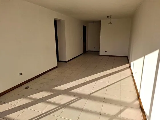 Vendo Departamento En Rafael Prado, Cercano A Metro Ñuñoa