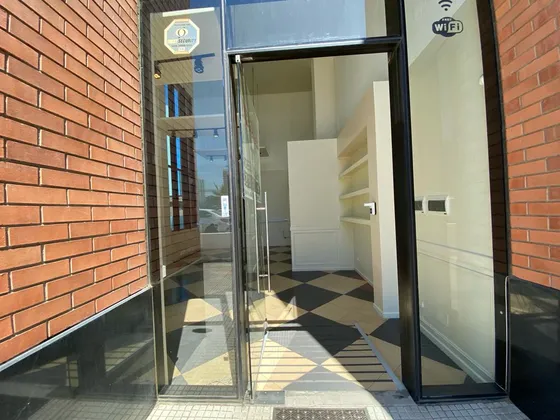 Local Comercial En Privilegiada Ubicación