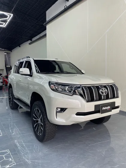 Toyota Land Cruiser Prado Vx