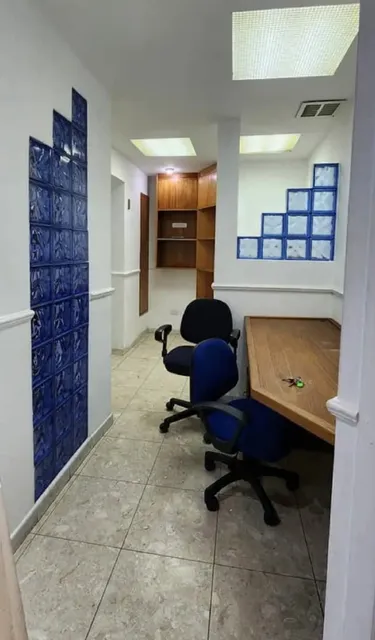 Alquiler.  Oficina.  Los Dos Caminos.  Caracas  157647
