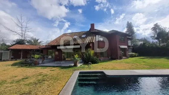 Casa En Arriendo Sector El Huinganal
