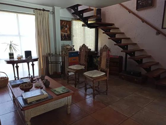 Casa De 5 Dormitorios En Las Condes (84474)