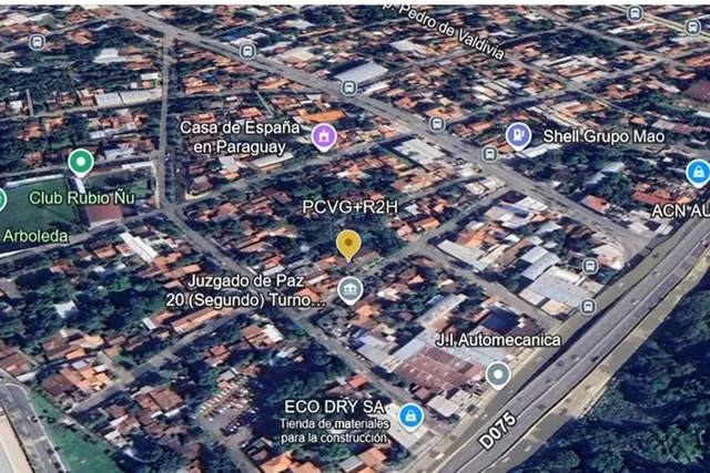 La Propiedad Esta Ubicada A 2 Cuadras De Avda Sacramente Y A 1 Cuadra De Avda Primer Presidente.