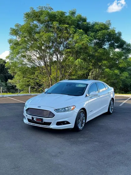 Ford Fusion 2.0 145cv Aut. (híbrido)