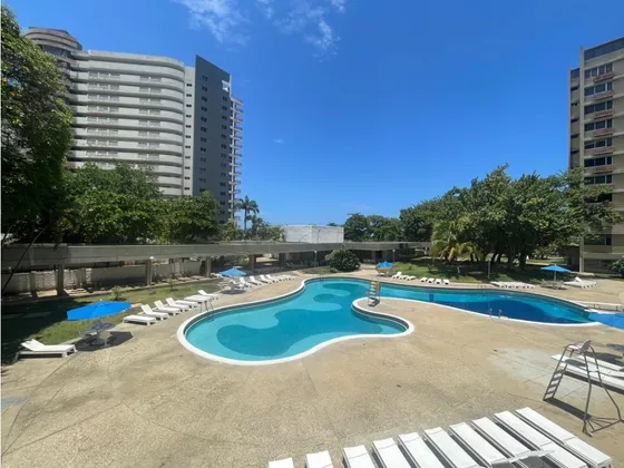 Se Vende Apto Ph 154m² 4h/ 3b/ 2e Camurí Mar