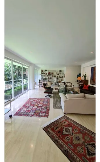 Vendo/alquilo Apartamento 275+100m2 Jardin La Castellana 4016