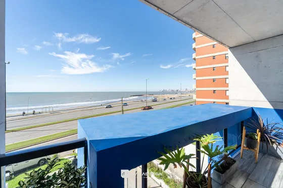Venta - Departamento 3 Ambientes - Vista Al Mar - Cochera - Baulera 
