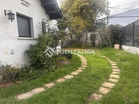 Casa Uso Comercial En Arriendo Plaza Ossandon En La Reina