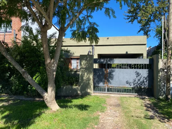 Casa Con Gran Potencial En Venta City Bell