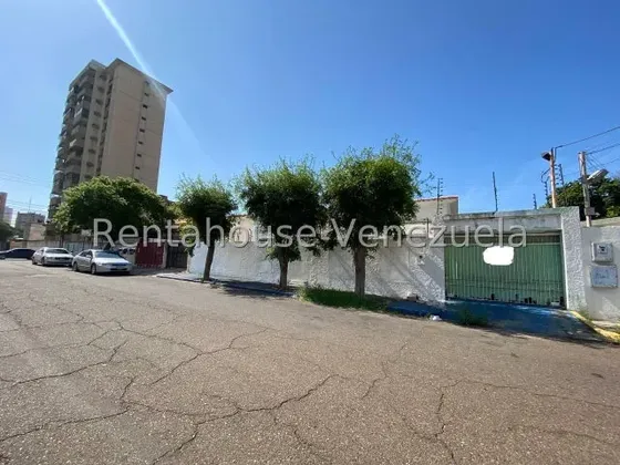 Casa En Venta Sector Paraiso Mls #26-1585 Mema