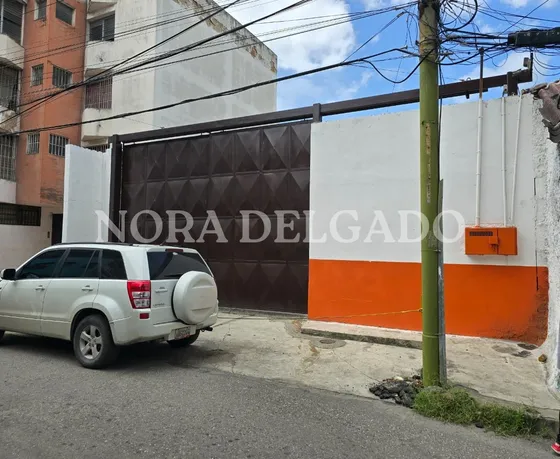 Local Comercio Industrial En Venta, Calle Paez, Zamora Miranda