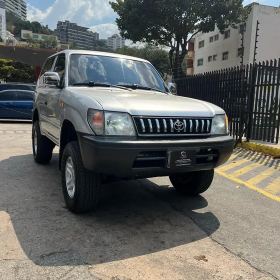 Toyota Merú Sinc