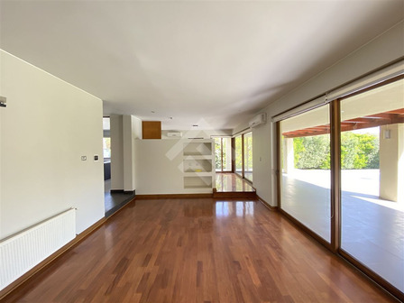 Casa En Venta De 5 Dorm. En Los Bosques Chicureo Colina Casa En Venta De 5 Dorm. En Los Bosques Chicureo Colina