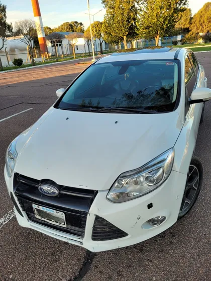 Ford Focus Iii 2.0 Sedan Titanium At6