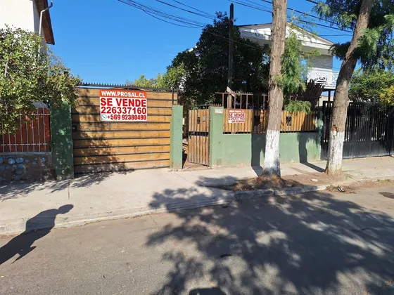 Casa En Venta De 4 Dorm. En El Bosque