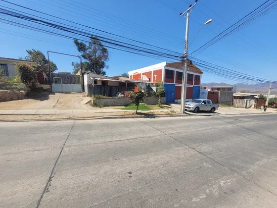 Excelente Terreno Con Casa Para Inversionista (75948)