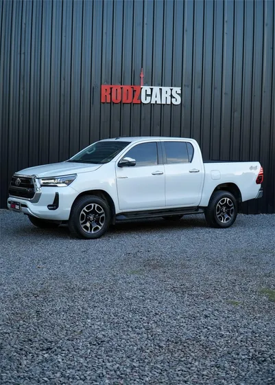 Toyota Hilux Pick-up 2.8 Cd Srx 177cv 4x4 At