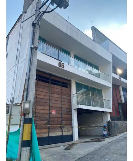 Venta De Bodega En Unidad Cerrada Vía Medellín Bogotá
