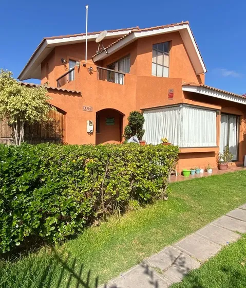 Preciosa Casa En El Milagro, La Serena - Arrate