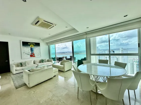 Arriendo En Cartagena Apartamento Frente A La Bahía De Castillogrande
