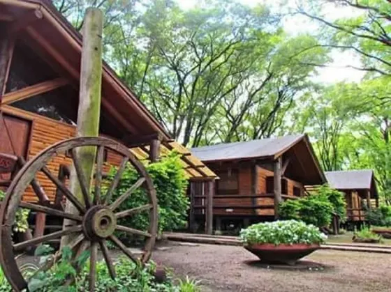 Se  Vende Complejo De Cabañas En Sauce Viejo