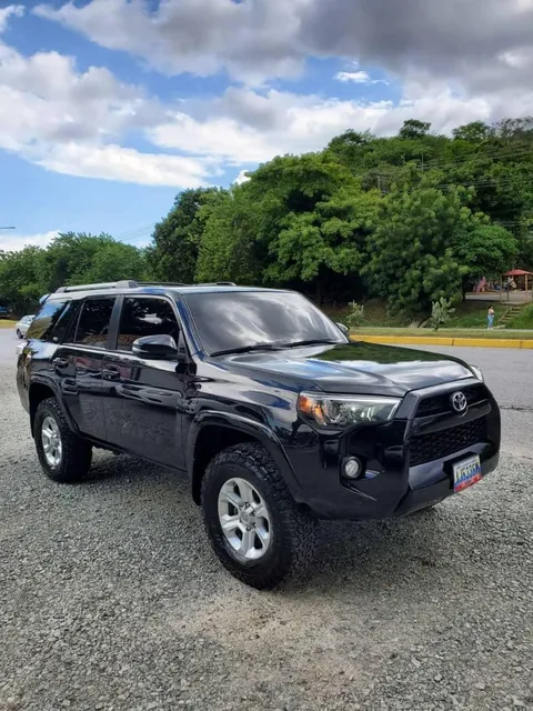Toyota Runner Sr5