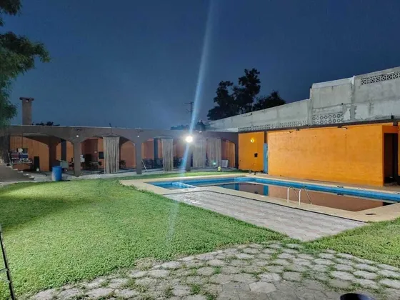 Quinta Para Eventos Con Uso De Suelo Comercial En Guadalupe!